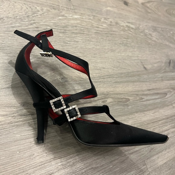 Roger Vivier Black Satin Crystal Buckle Pointed Toe Evening Pumps, 38 - Picture 9 of 11